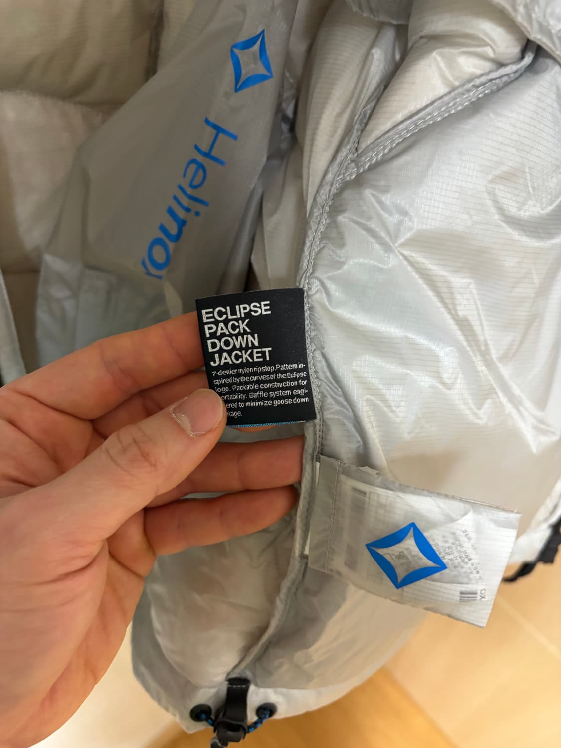 헬리녹스웨우 이클립스 경량패딩 M 상품이미지4