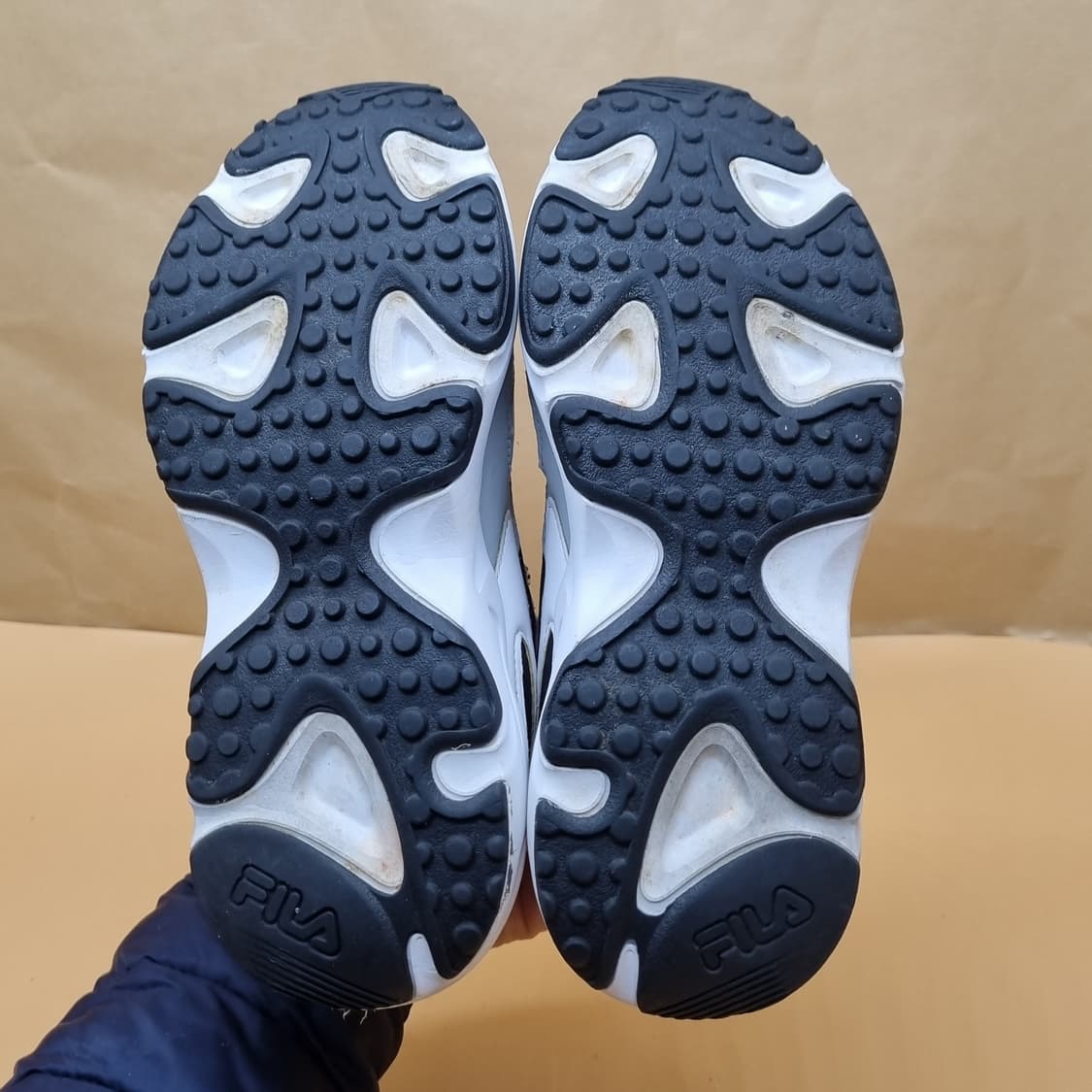 휠라 레이트레이서 여성운동화230  상품이미지3