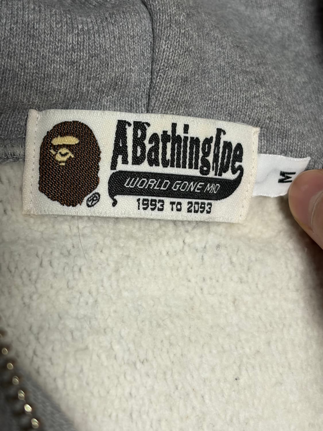 베이프 회색 후드집업 판매합니다. 상품이미지2