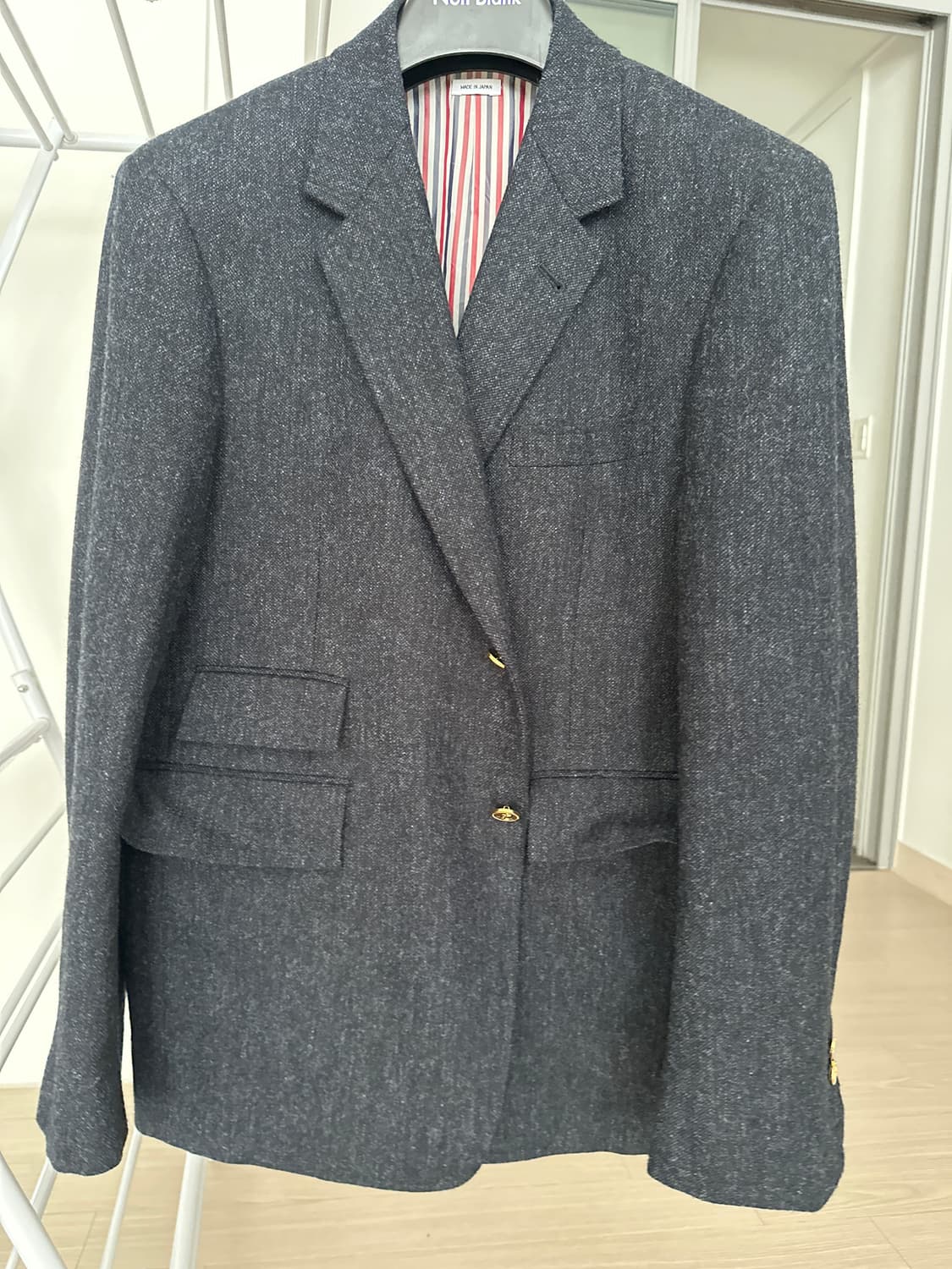 톰브라운 자켓 3사이즈 오버핏 상품이미지1