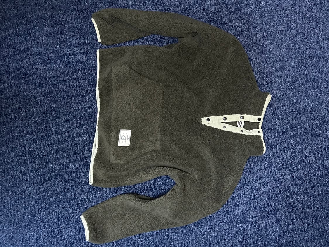 친칠라 카키 컬러 상품이미지1