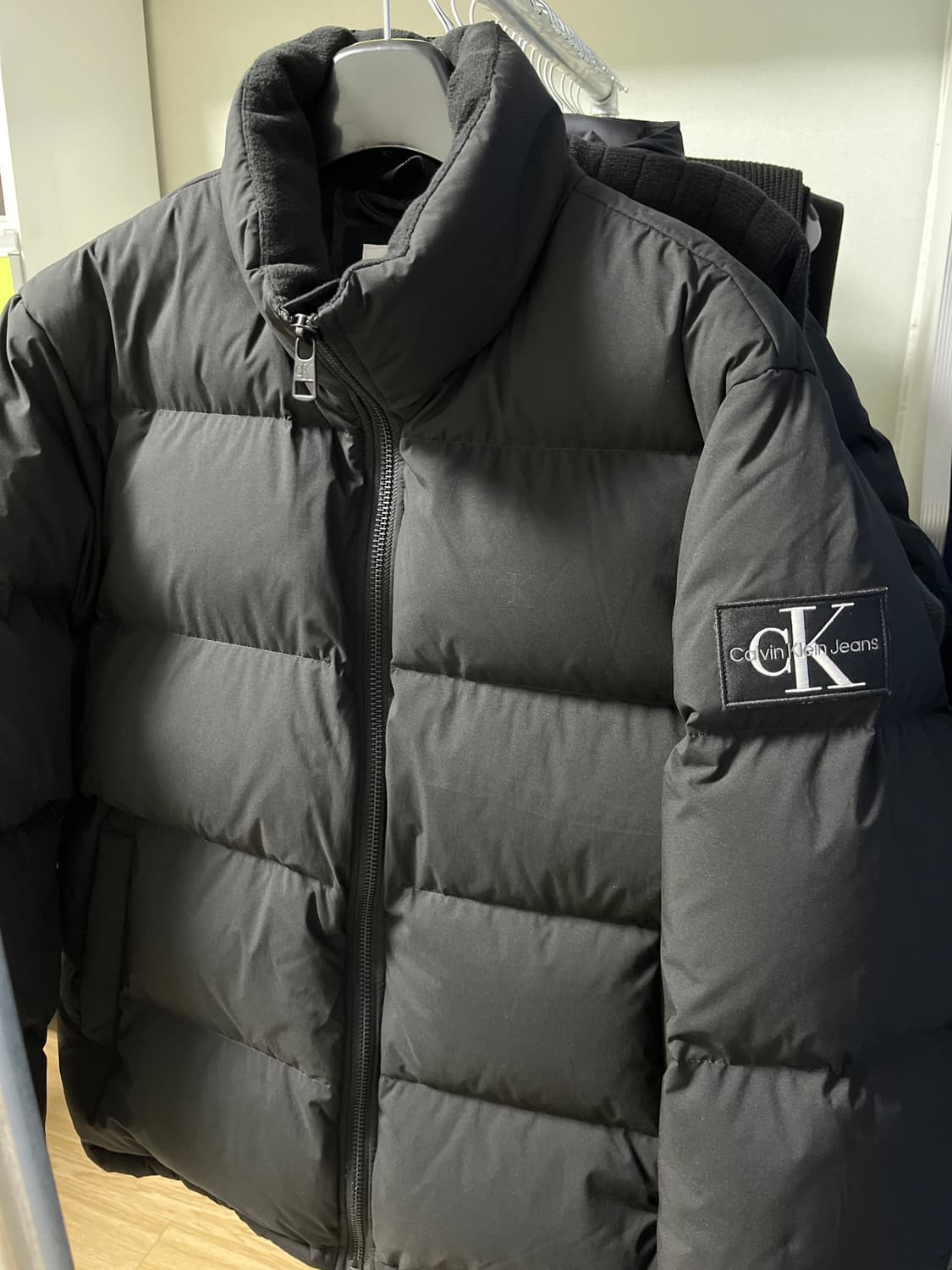 캘빈클라인 숏 다운 푸퍼 재킷 상품이미지3