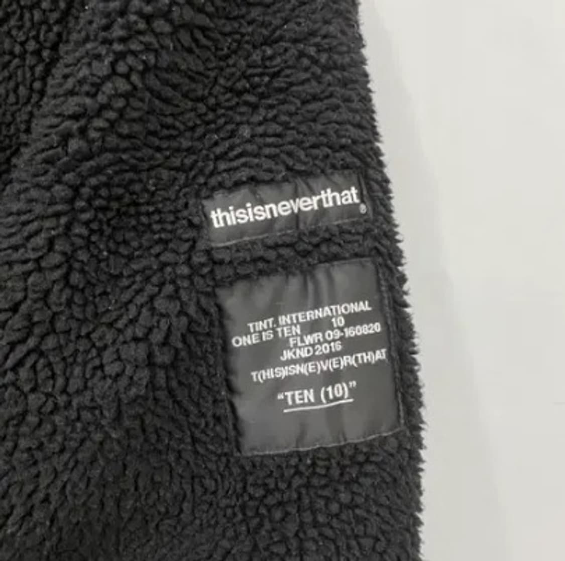 디스이즈네버댓 양면 후리스 패딩 (M) 상품이미지6