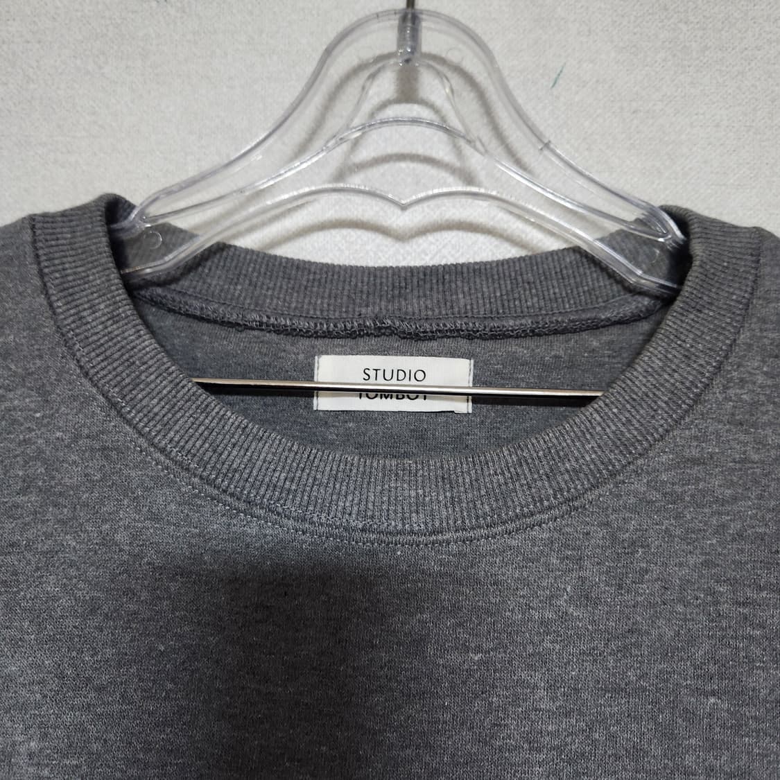 24년 스튜디오톰보이 기모 맨투맨 여L 상품이미지4