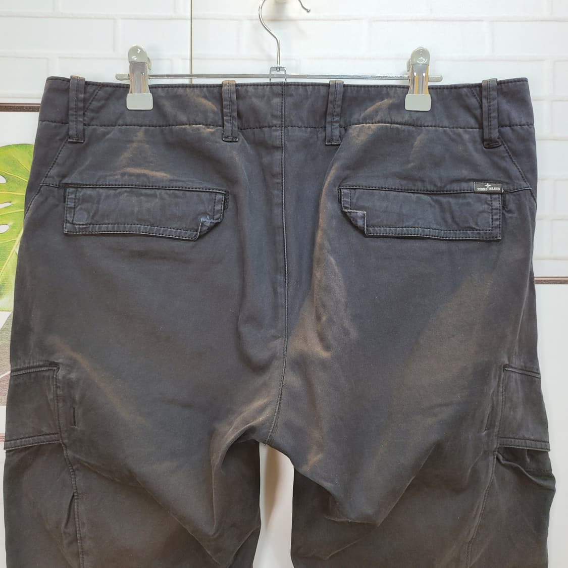 STONE ISLAND 스톤아일랜드 스키니 카고 팬츠 바지

표기사이즈: 상품이미지5