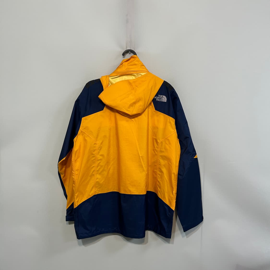 노스페이스 남성 바람막이 100  상품이미지3