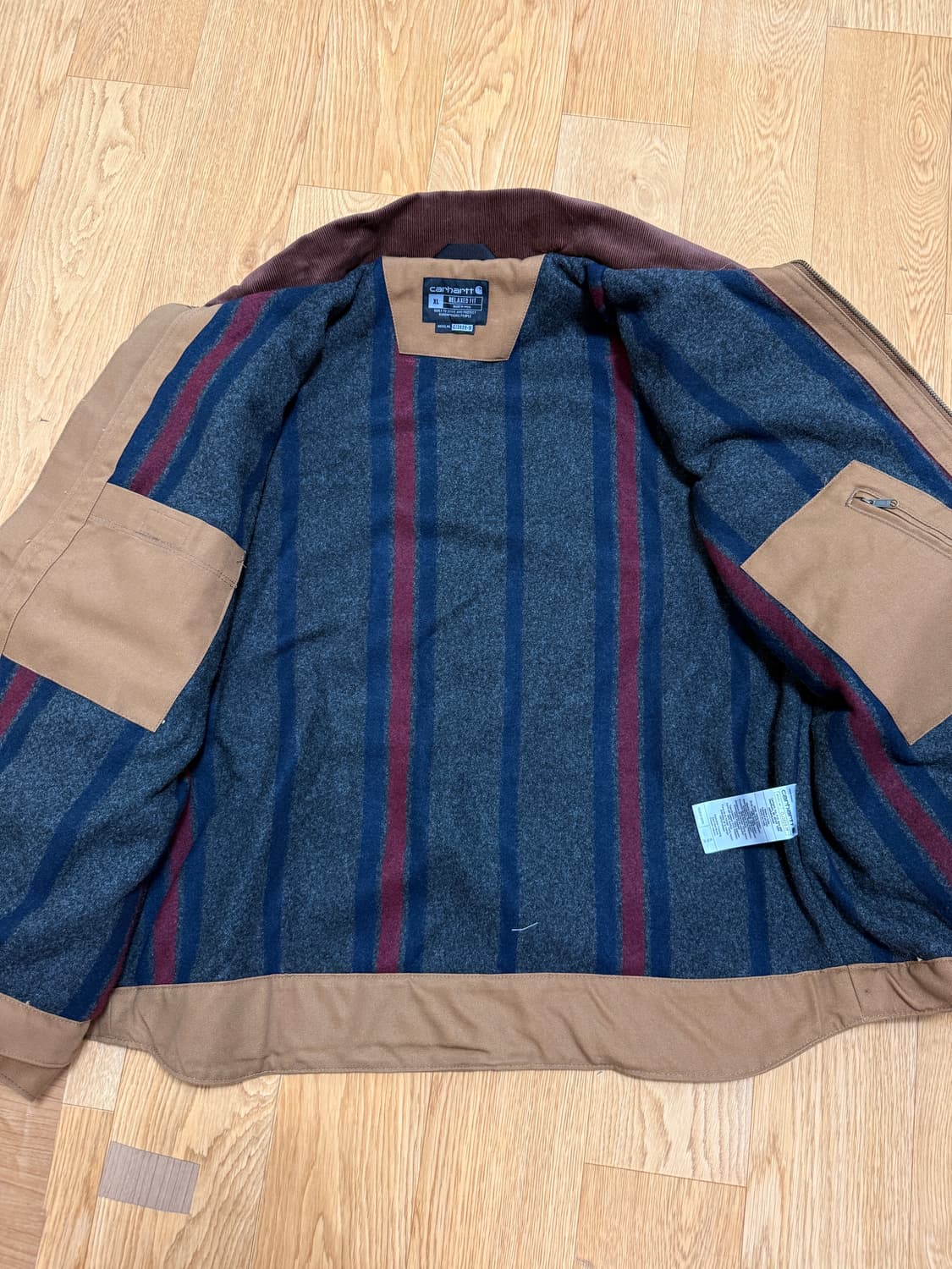 칼하트 디트로이트 자켓 상품이미지4