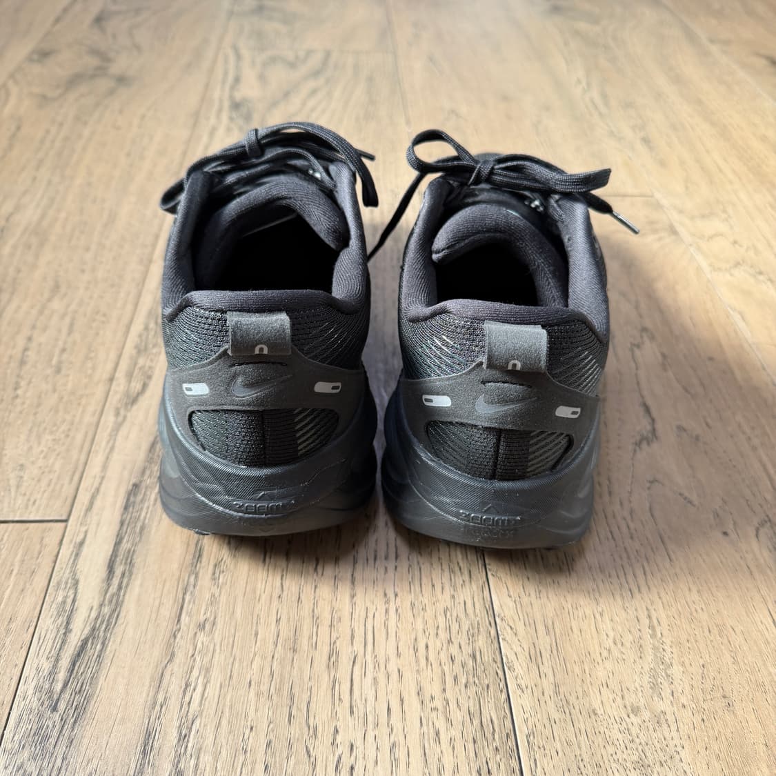 나이키 줌 보메로 18 / 올블랙 / 265 / 박풀 상품이미지8