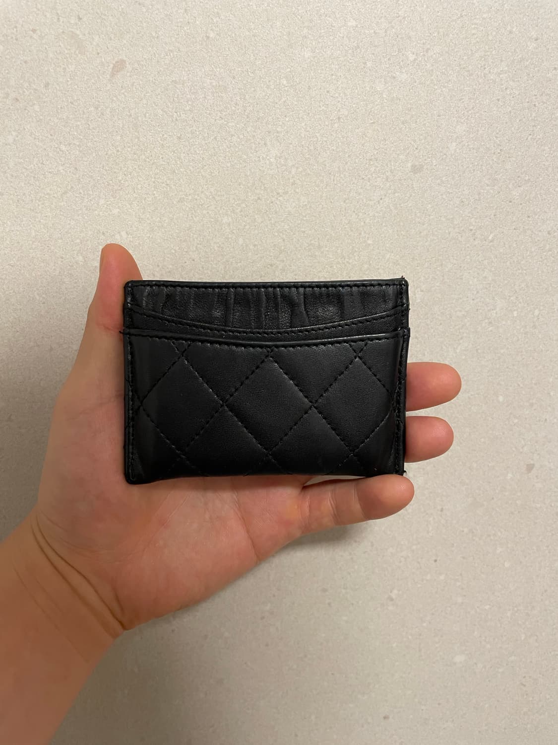 샤넬 클래식 램스킨 은장 카드 홀더 (25번대) 상품이미지2