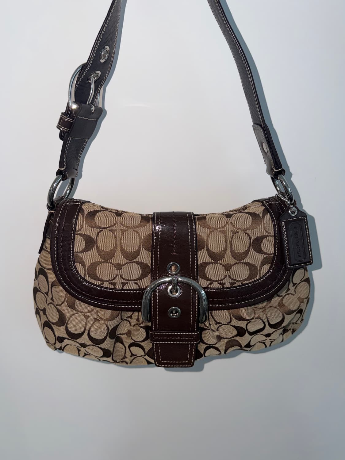 S급 🤎 Coach Signature Buckleback 상품이미지2