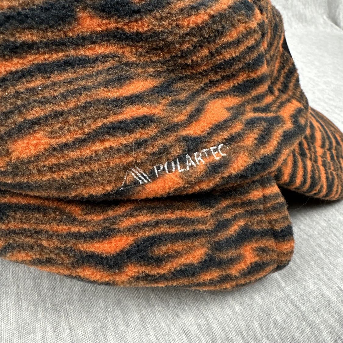 14FW 슈프림 타이거 패턴 이어플랩 캡 오렌지 상품이미지7