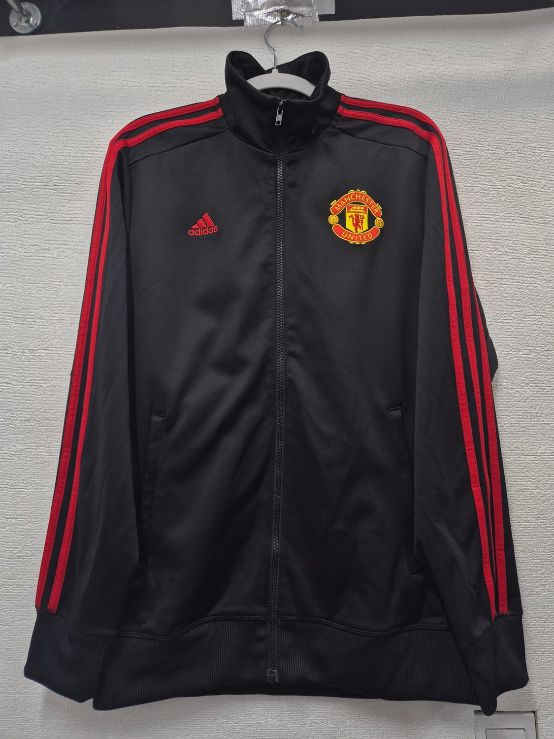 아디다스 맨유 대장급 검빨  져지 /105 (정품) 상품이미지1