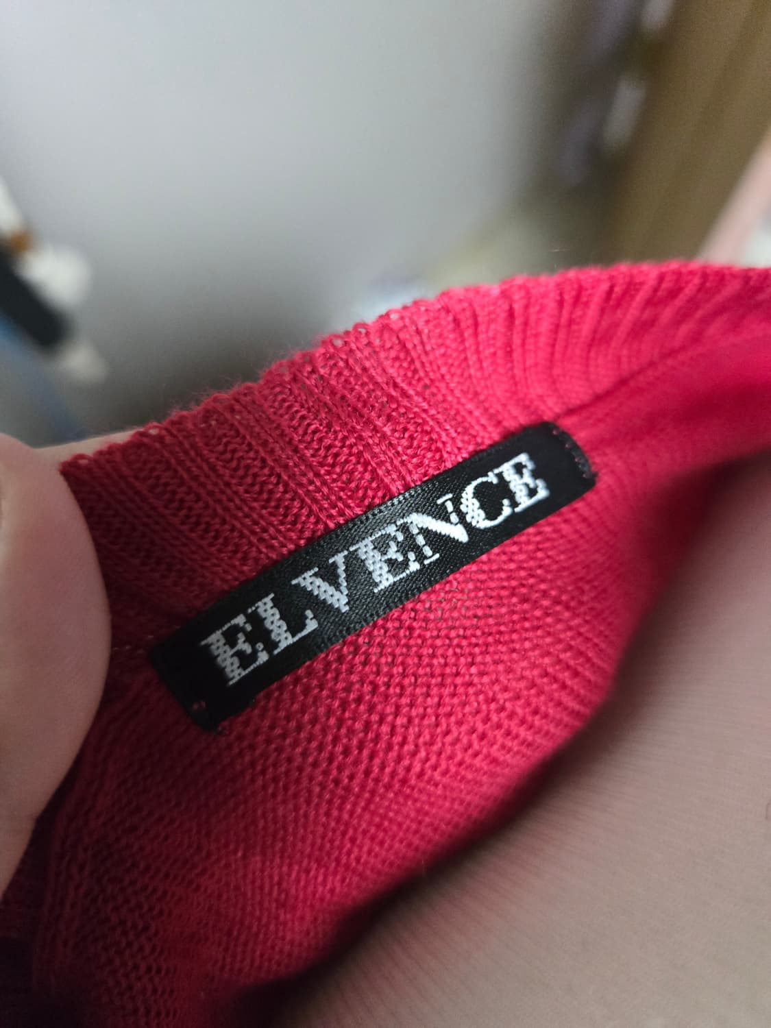 빈티지 딥브이넥 오프숄더 레드와인 니트 상품이미지3