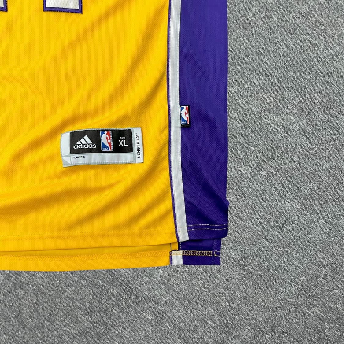 아디다스 Lakers 코비 브라이언트 저지 (L)  상품이미지4