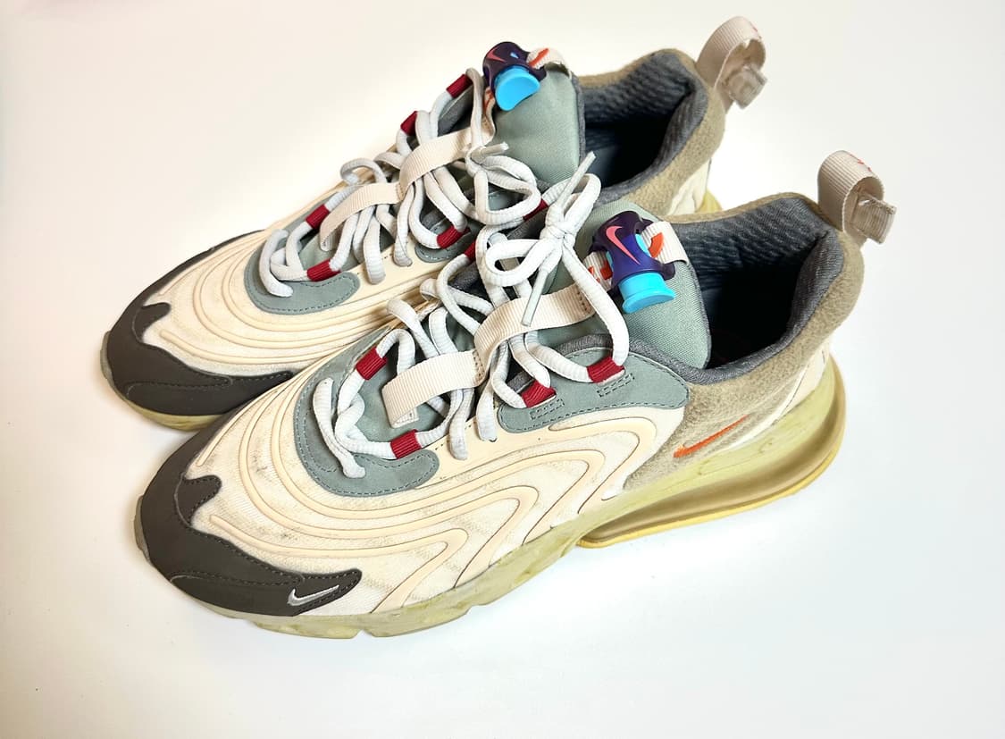 나이키 트래비스 스캇 에어맥스 270 260mm 상품이미지1