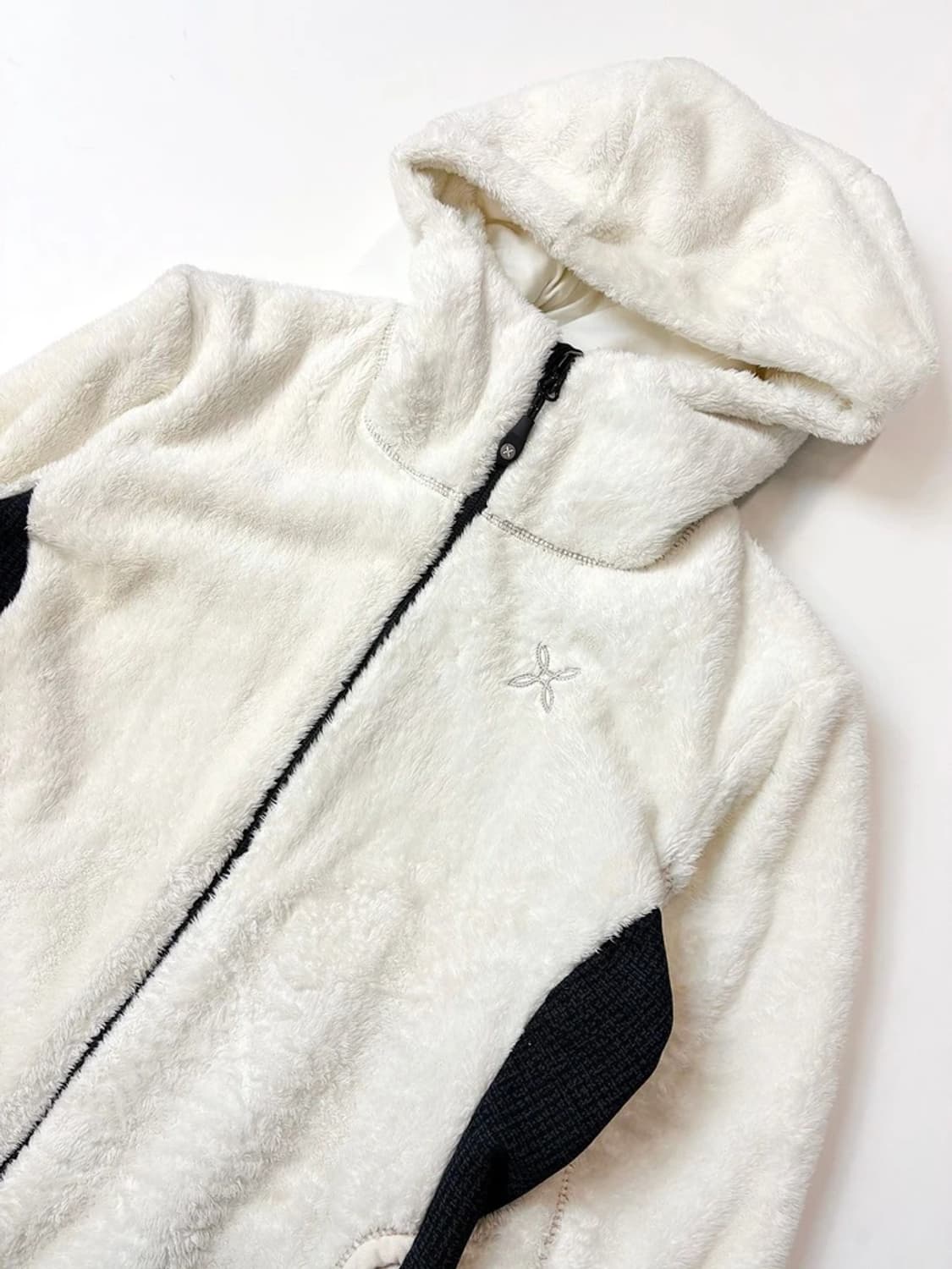 몬츄라 00's 우먼스 시그니처 플리스 후디 집업 PN5702 상품이미지2