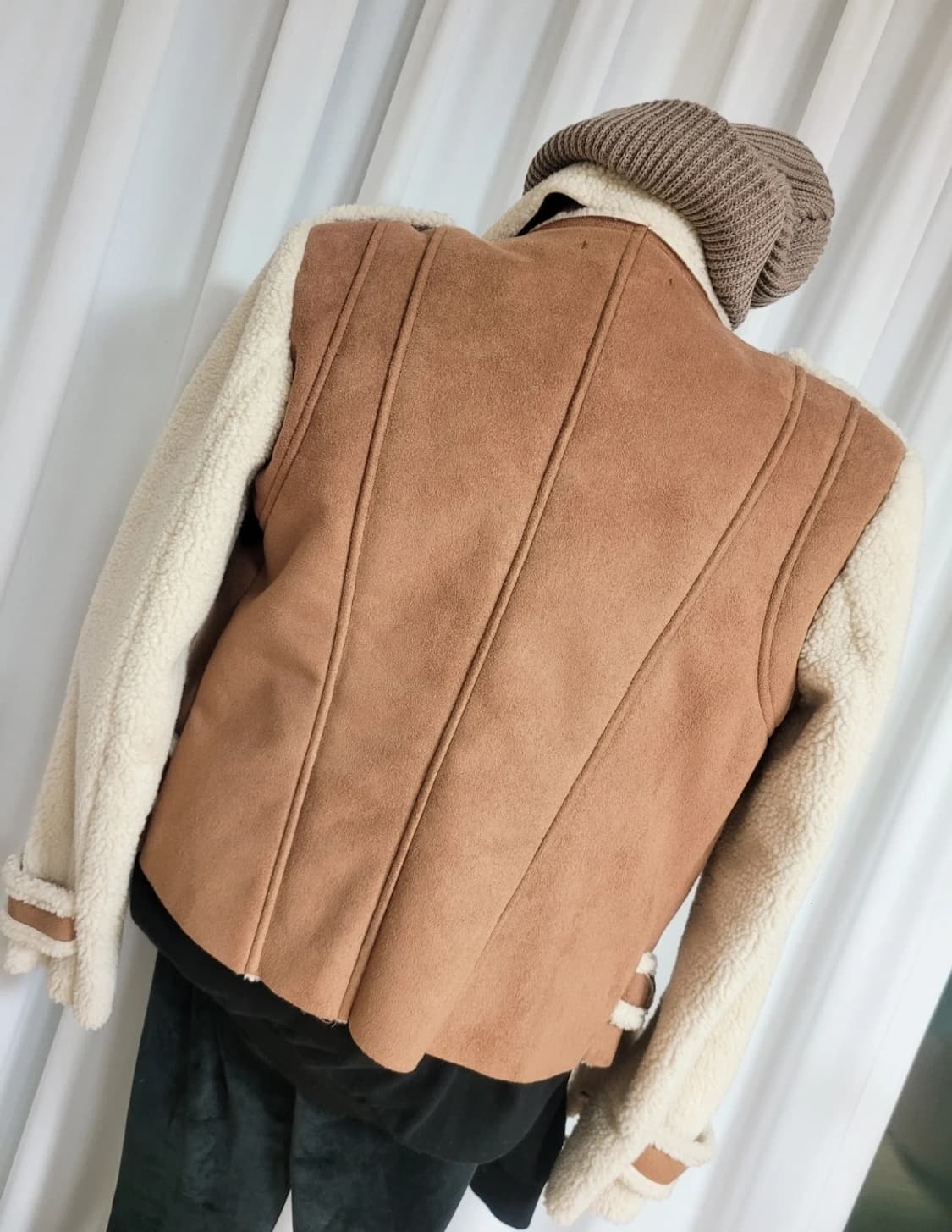 브라운 겨울 배색 무스탕 상품이미지3