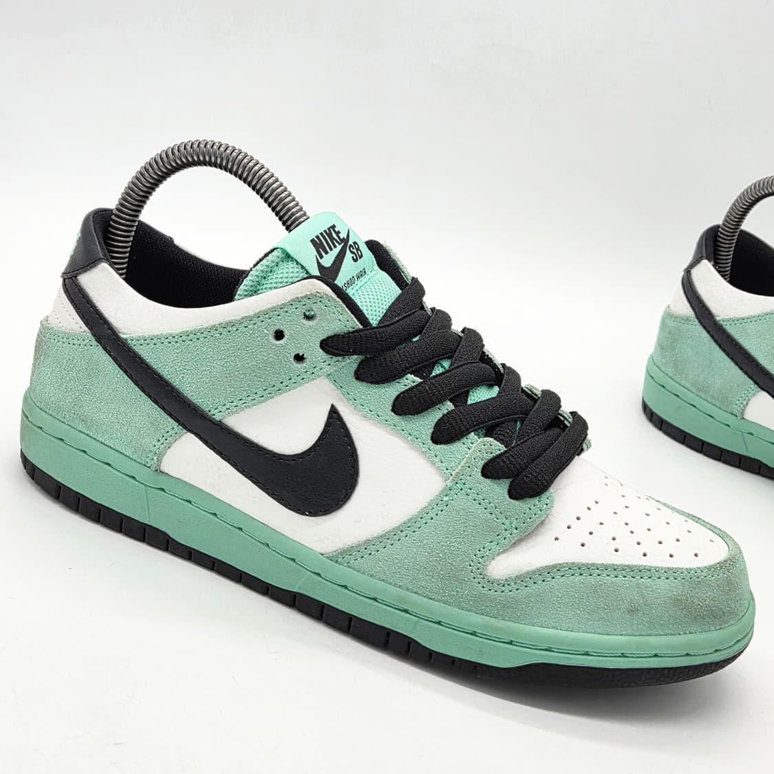 나이키 덩크 SB 로우 씨 크리스탈 (250) 상품이미지5
