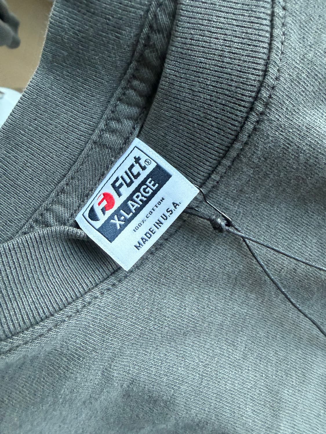 fuct 퍽트 오발 로고 티셔츠 상품이미지3
