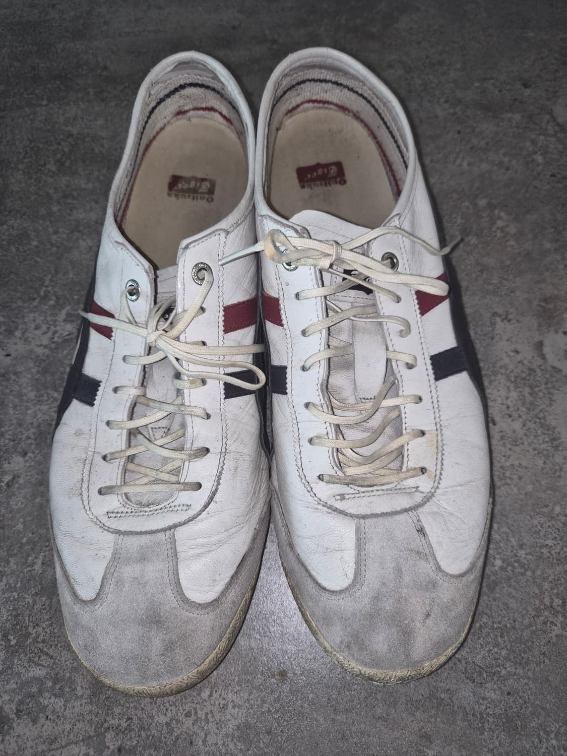 오니츠카타이거 스니커즈 상품이미지1