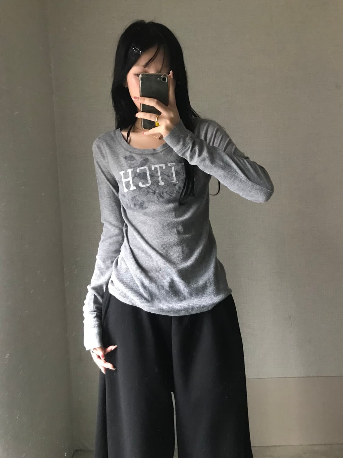 아베크롬비 그레이 슬림핏 롱슬리브 상품이미지3