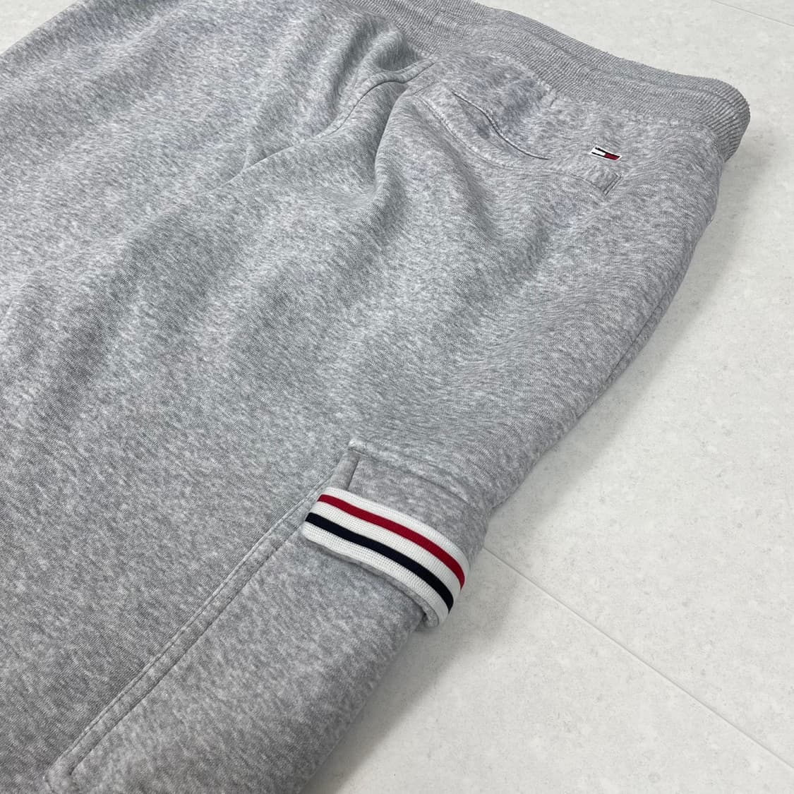 타미진스 Tommy Jeans 그레이 기모 조거팬츠 L 상품이미지6