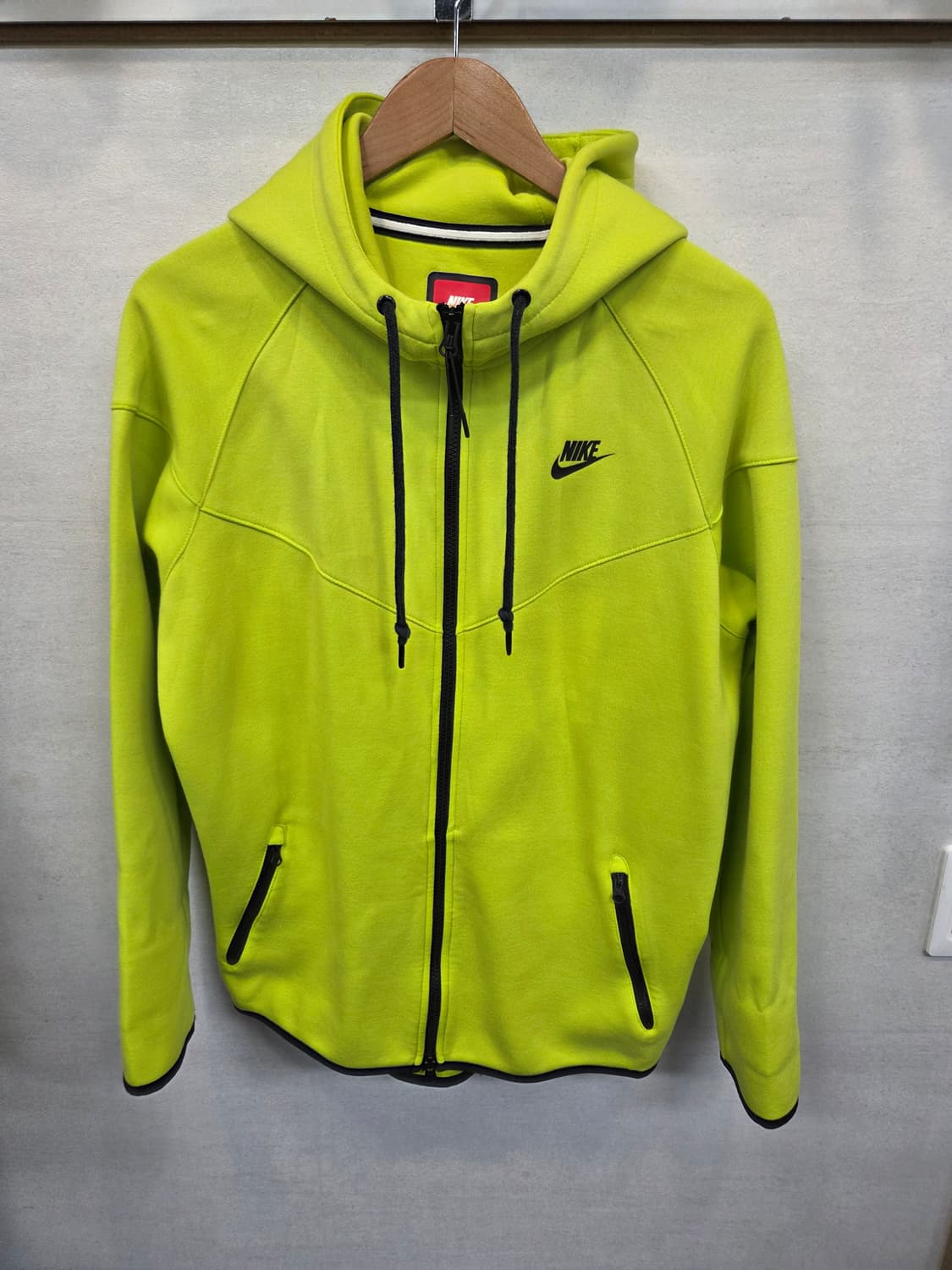 나이키 한정판 윈드러너 테크플리스 자켓 형광 xl 상품이미지1