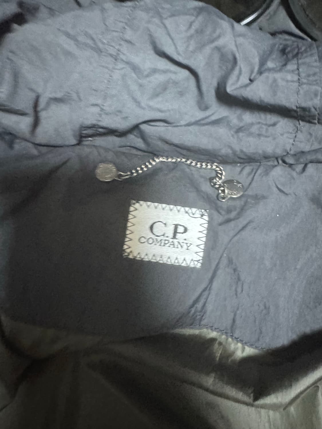 Cp컴퍼니 패딩 상품이미지4