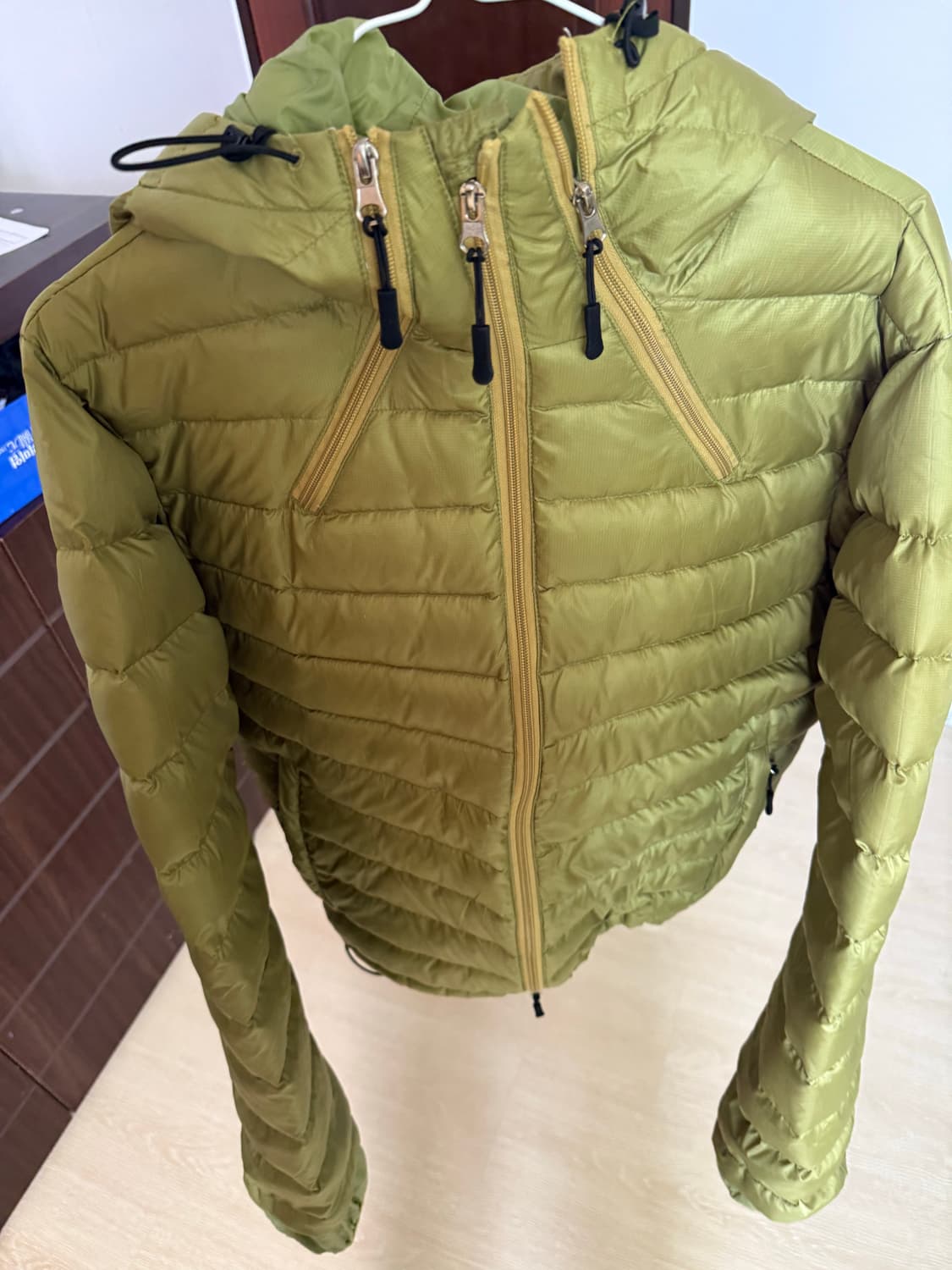 왓츠더유즈 카키라임 경량패딩 M 상품이미지2