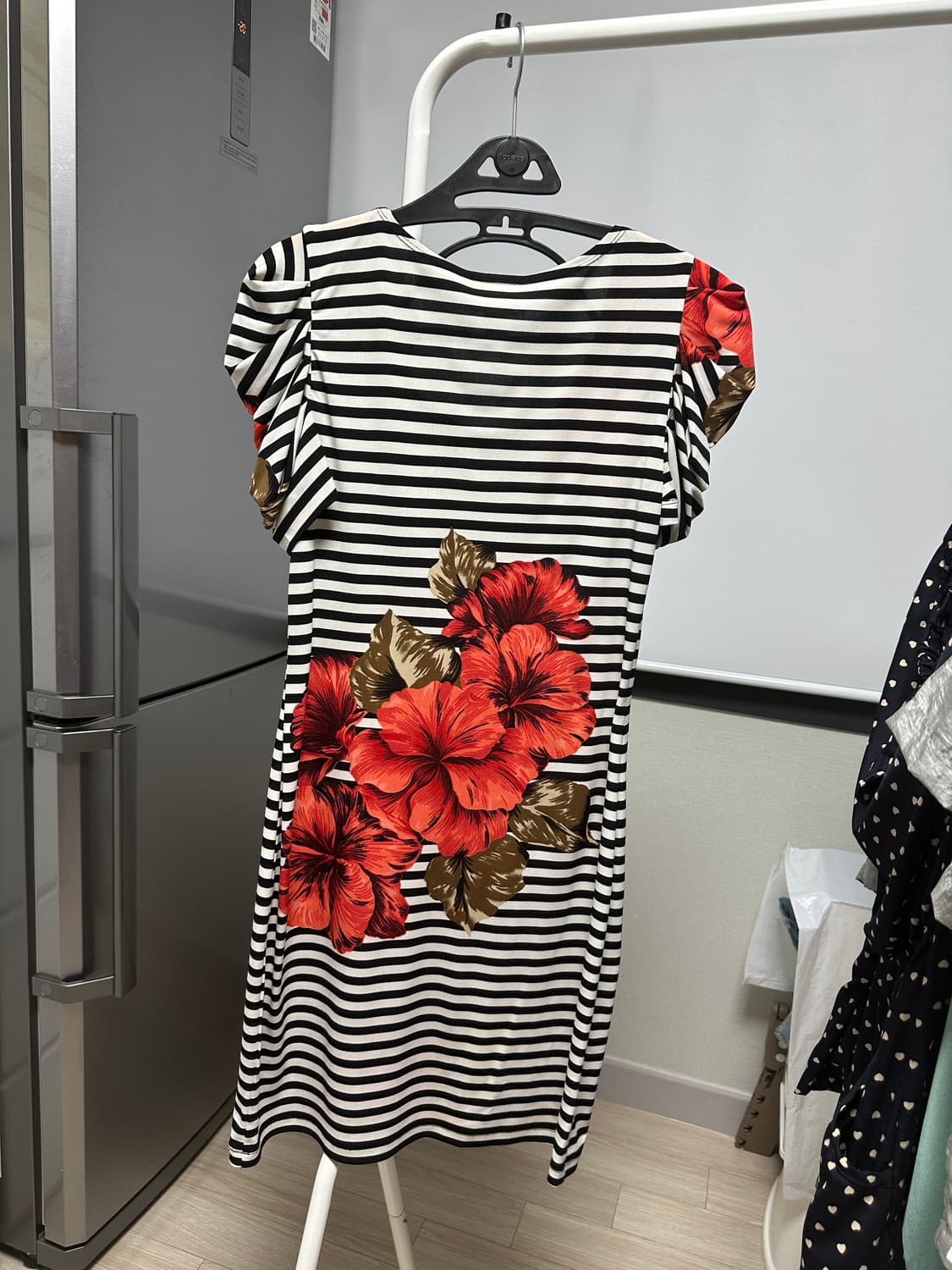 단가라 꽃무늬 원피스 44-55 상품이미지3