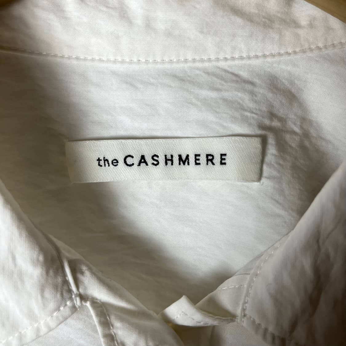 [THE CASHMERE] 2023 더 캐시미어 트윌 크롭 셔츠 상품이미지5