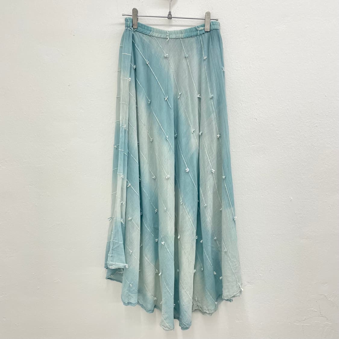 Powder Blue Textured Skirt 상품이미지1