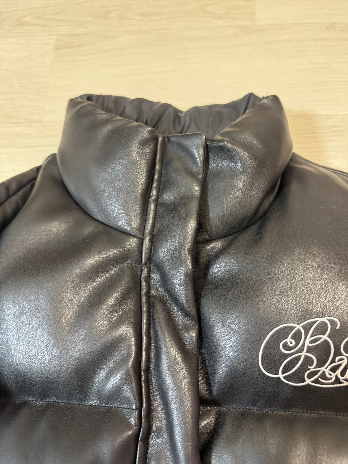 Badee 레더 숏패딩 Gothic Leather Puffer Jacke 상품이미지8