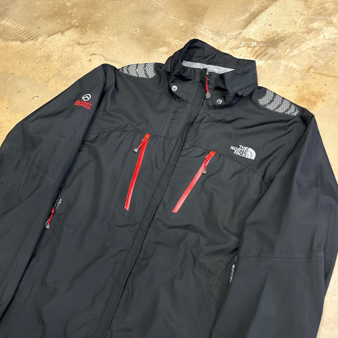 100(2XL) 노스페이스 써밋 시리즈 하이벤트 블랙 바람막이 상품이미지1