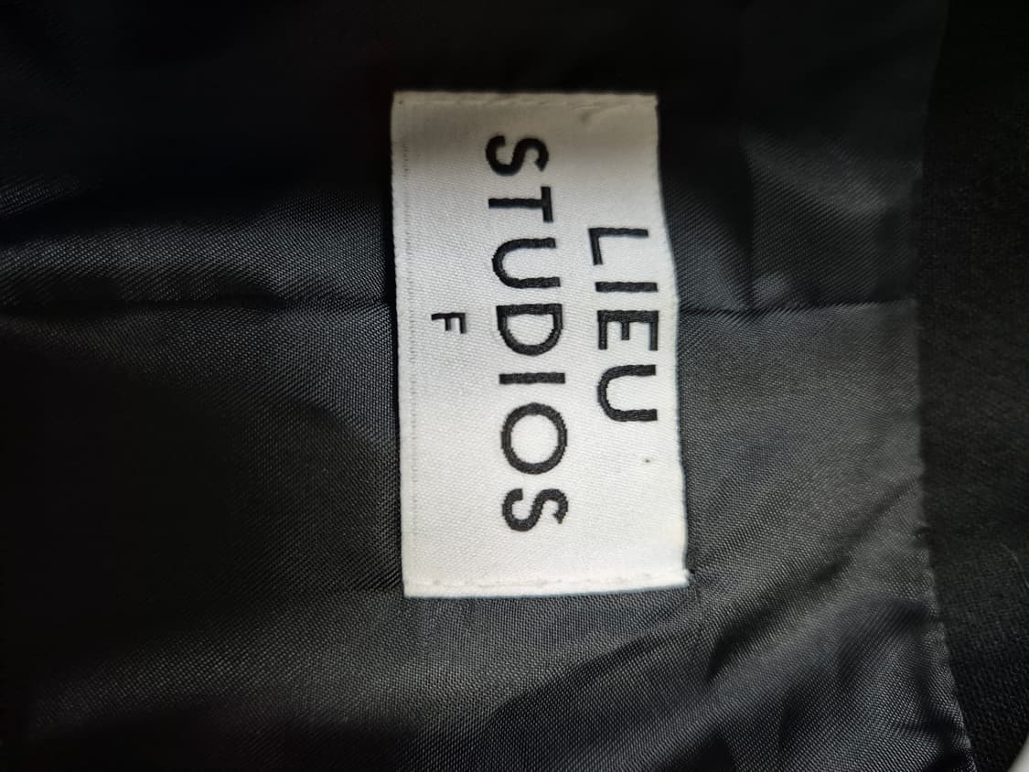 LIEU studios 리우 스튜디오 벨티트 숏코트 자켓 상품이미지4