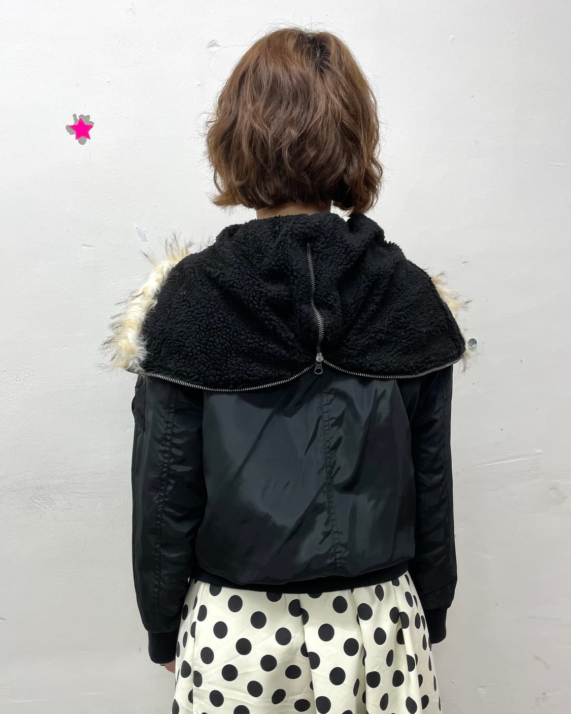  n2b Glossy Black Padded Jumper  상품이미지7