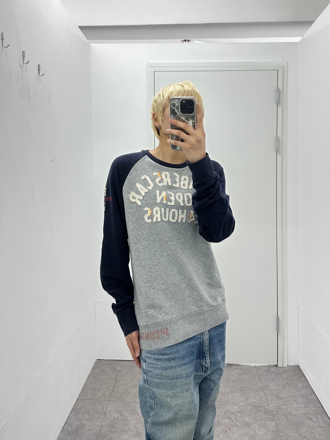 JPN Stitched Letter Raglan Sleeve 상품이미지2