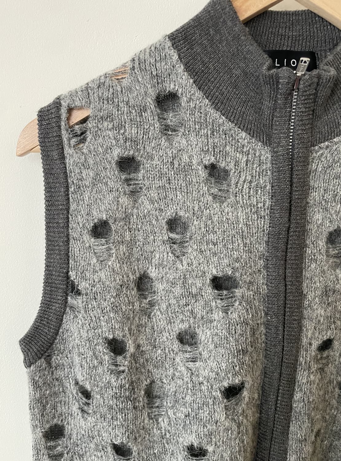 vintage hole knit vest cardigan 상품이미지4