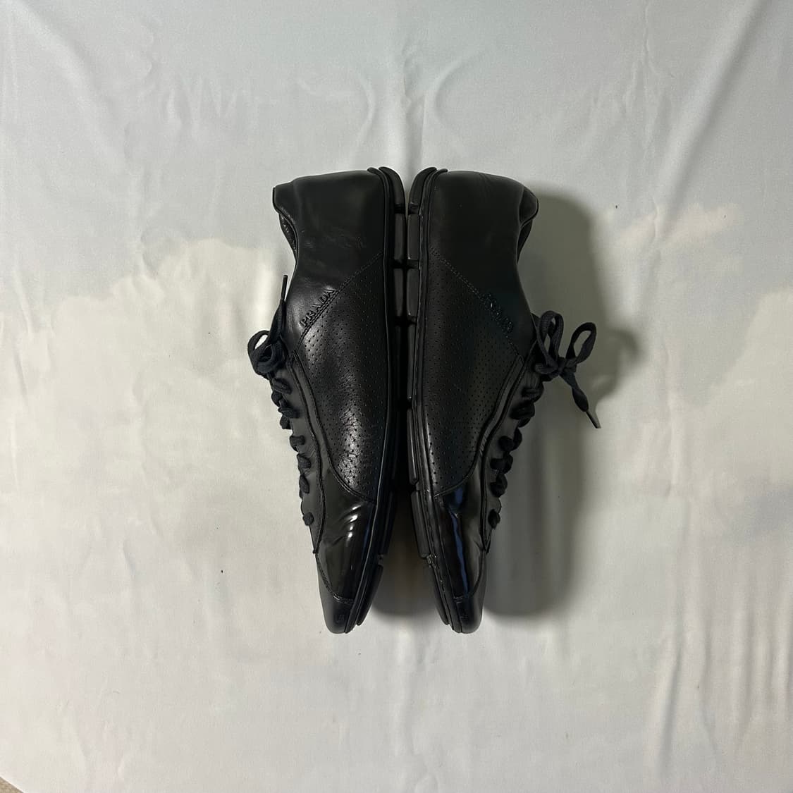 Prada leather flat sneakers 상품이미지4
