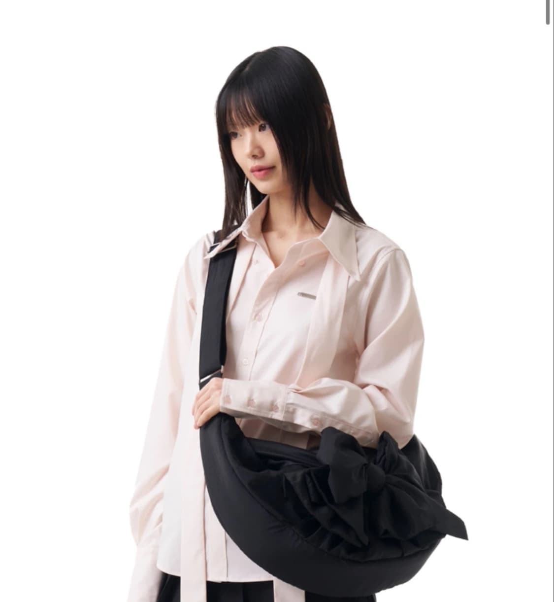 이우가마카라스 노티드 숄더백 크로스백 남여공용 상품이미지1