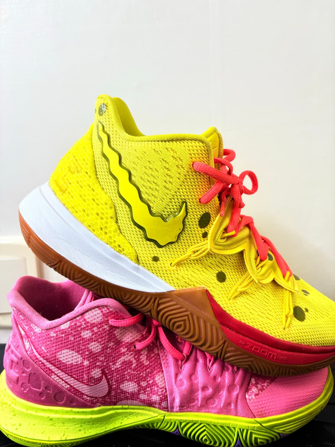 나이키 카이리5 스폰지밥 뚱이 에디션 상품이미지5