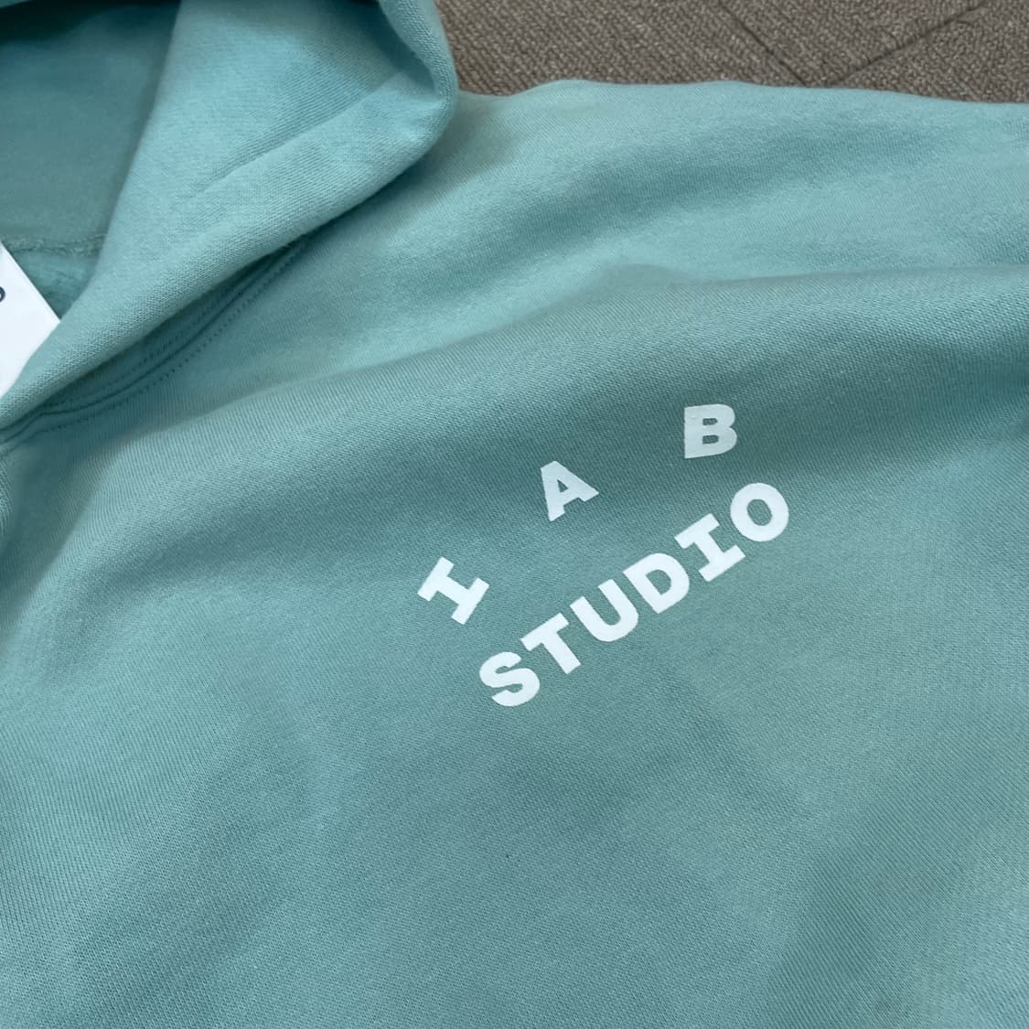 IAB STUDIO 아이앱 스튜디오 x 토르 콜라보 후드 m 상품이미지3