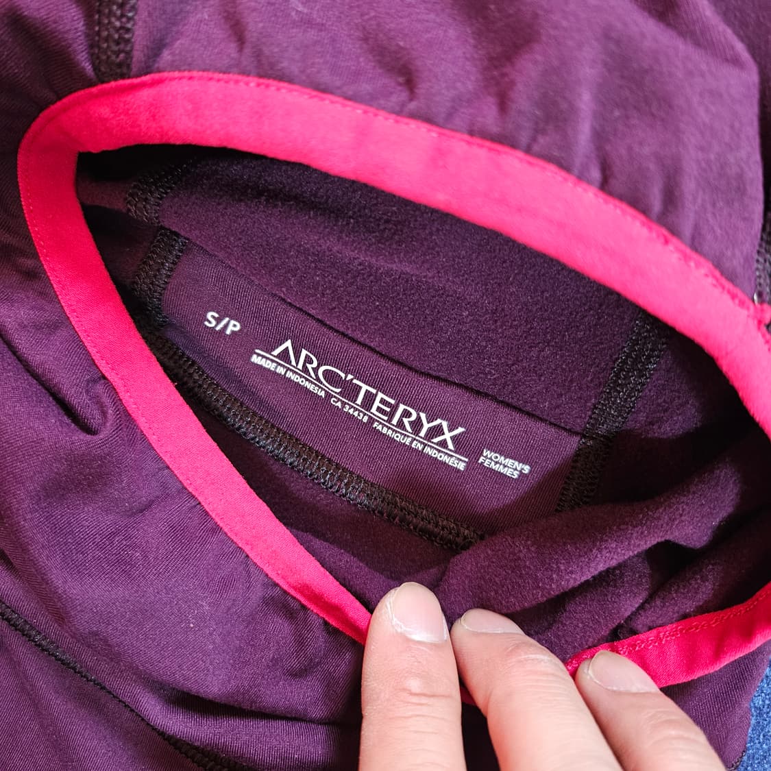 아크테릭스(Arcteryx) 버텍스 후디 기능성 러닝 스웨터  상품이미지6
