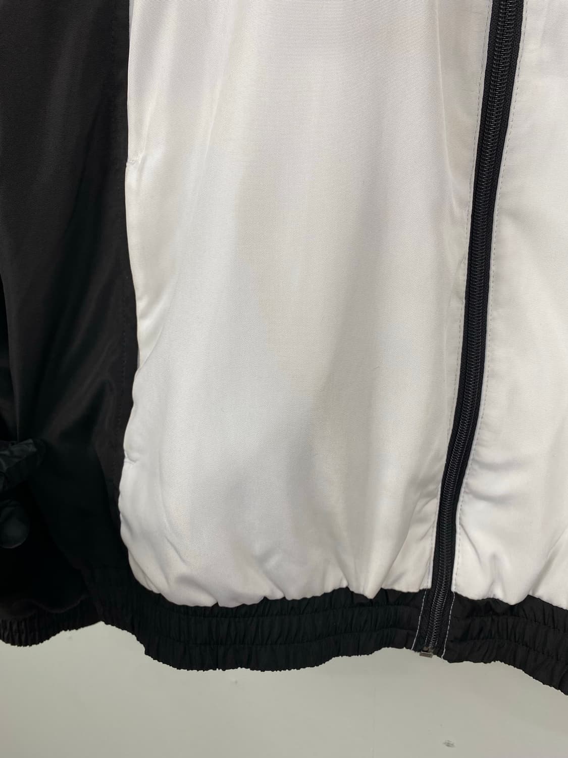 리복 클래식 올드스쿨 벡터 백로고 트랙자켓 바람막이 L 상품이미지5