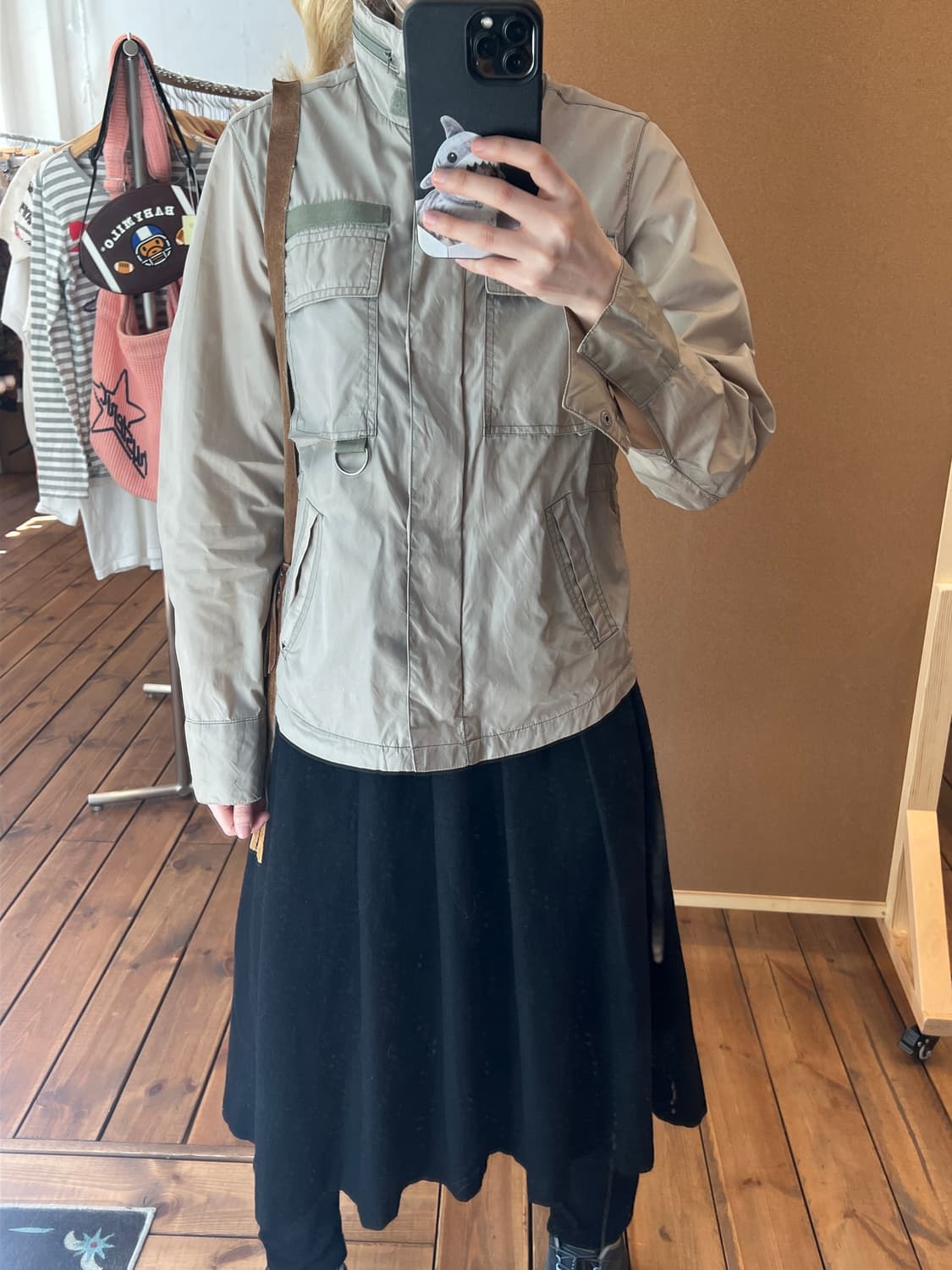 갭 베이지 나일론 카고 자켓 상품이미지4