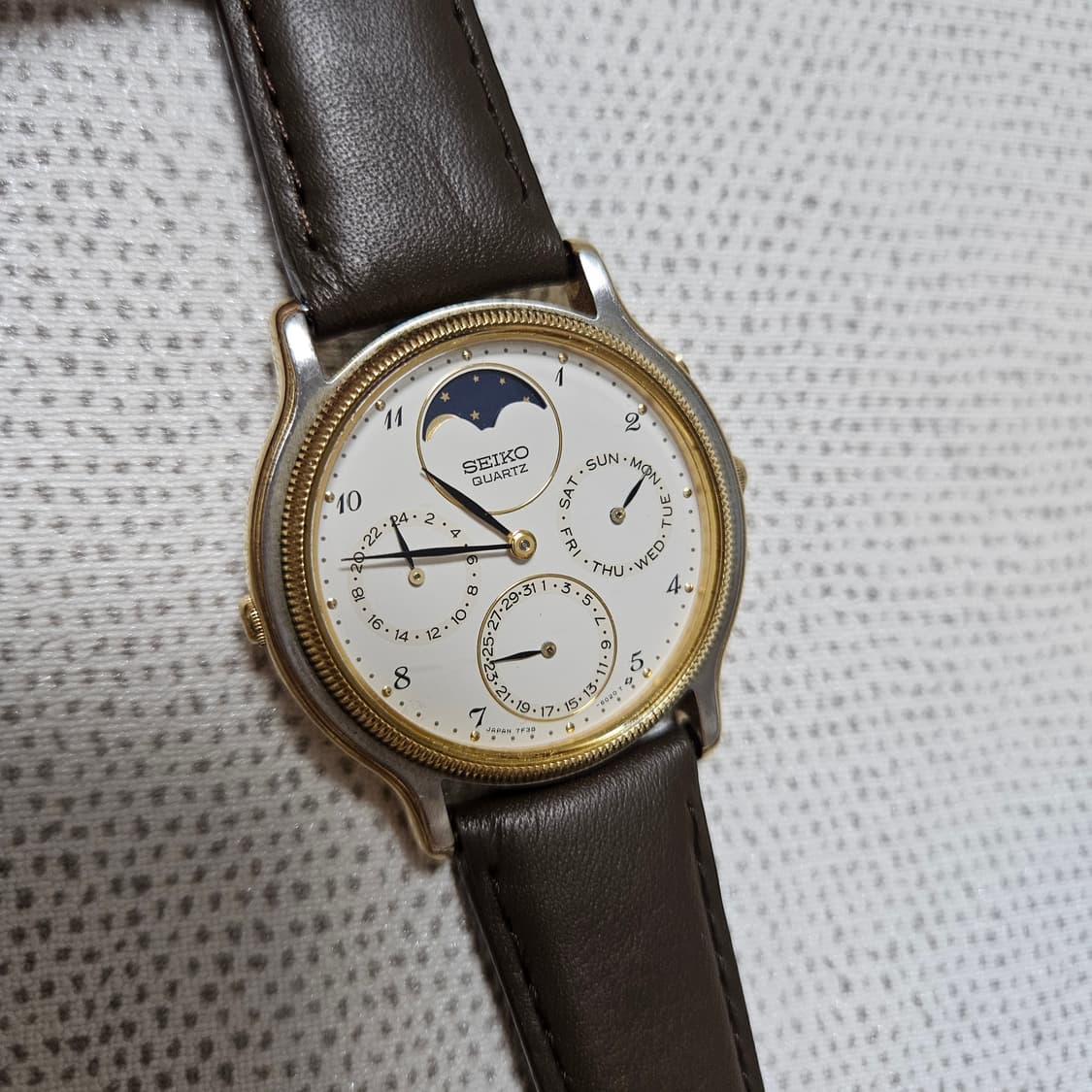 90s Seiko Moonphase Quartz 시계 세이코 문페이즈 상품이미지1