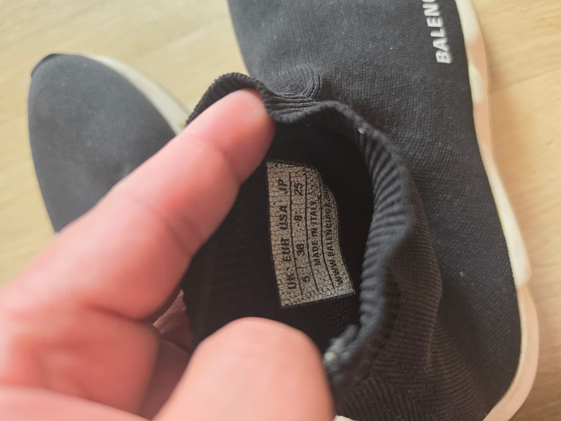 발렌시아가스피드러너 250 상품이미지5