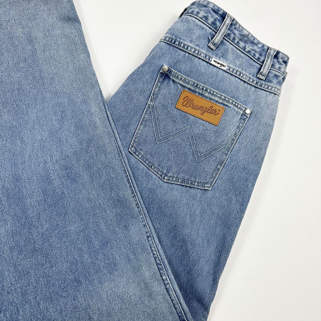 랭글러 클래식 스트레이트 연청 데님 팬츠 (34인치) 상품이미지1