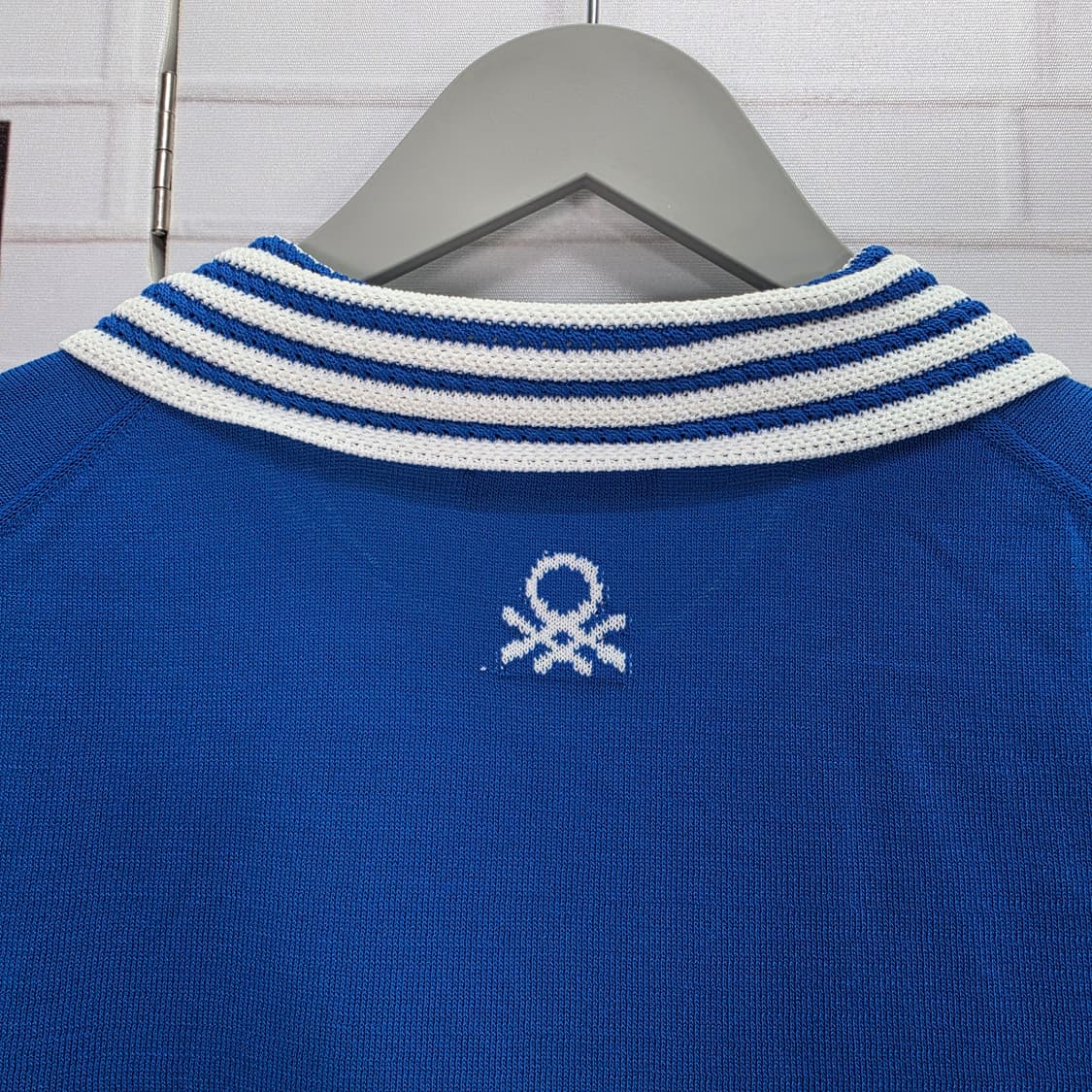 25SS 베네통 여성 반팔 칼라 니트 티셔츠 100(L)사이즈 새상품급 상품이미지7