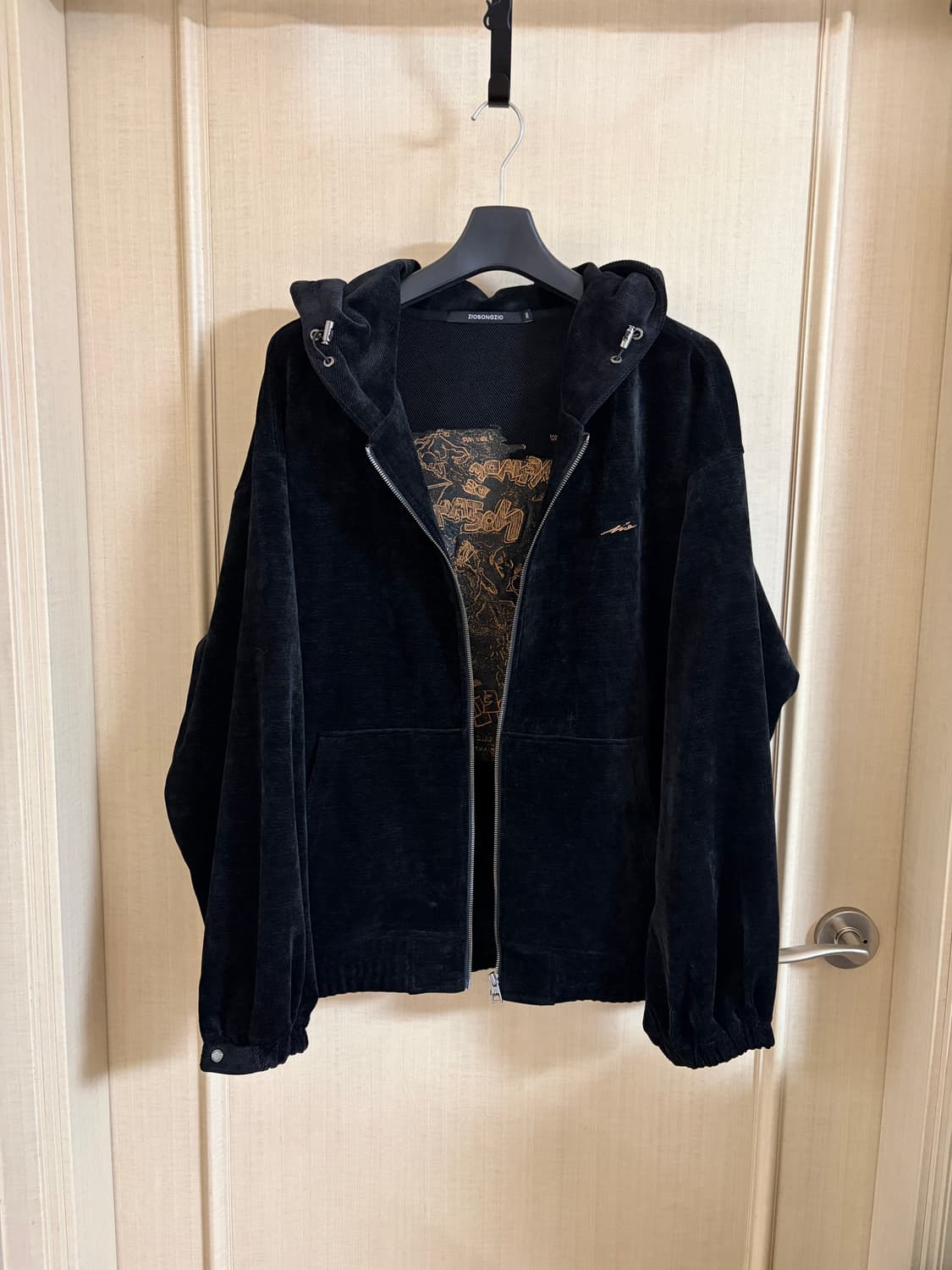 26ss 지오송지오 녹턴 아트워크 자수 벨벳 코듀로이 후드 집업 105 상품이미지4